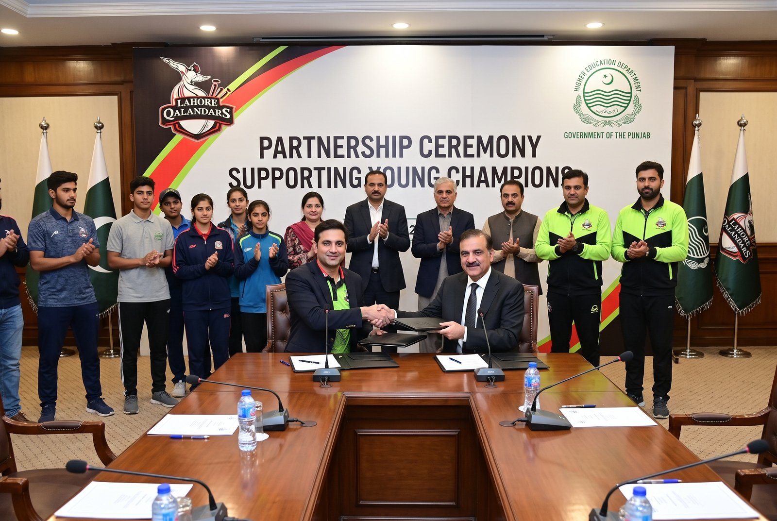 Lahore Qalandars and Punjab Higher Education Department Join  Hands to Support Young Champions