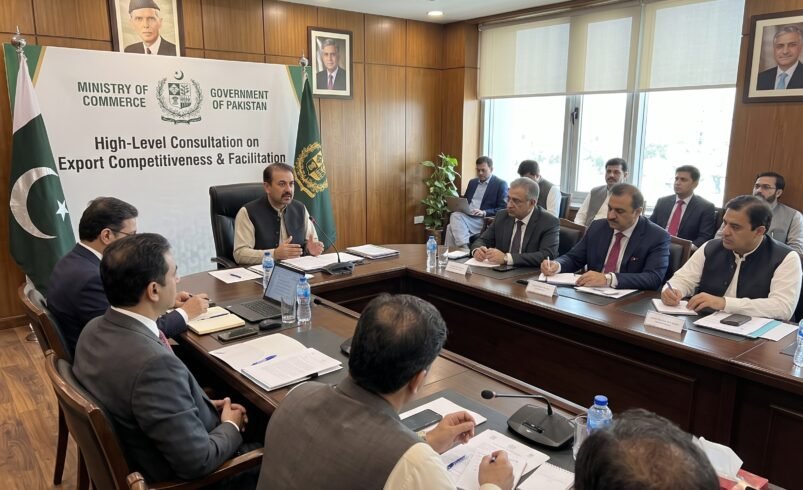 Jam Kamal Meets Exporters to Discuss Business  Problems and Increase Pakistan’s Exports