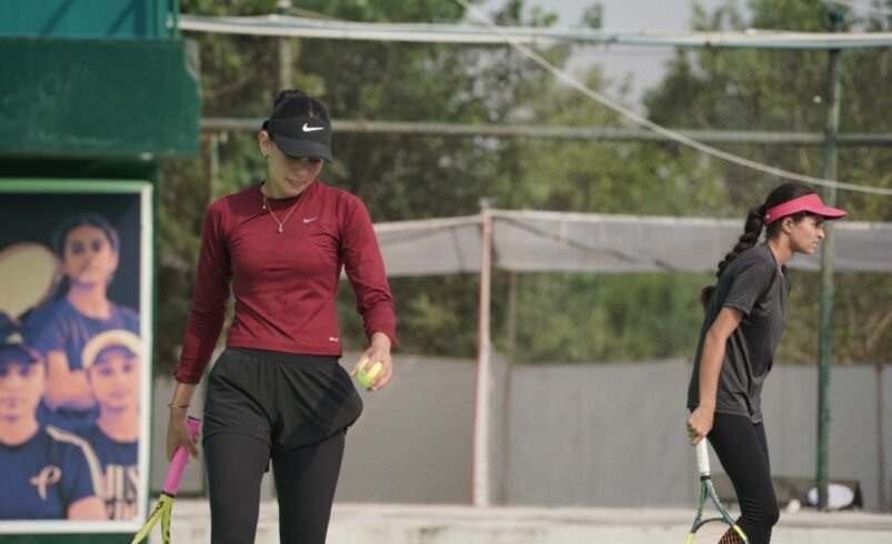 Ushna and Mahin tennis victory